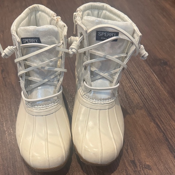 Sperry Kids Cream Snow Boots - Picture 1 of 4